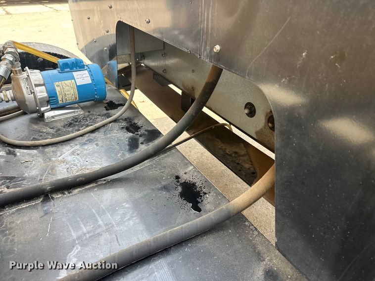 image for item FK1645 Rusmar Foam Technology spray foam trailer