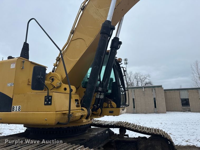 image for item FK1649 2008 Caterpillar 345C L excavator