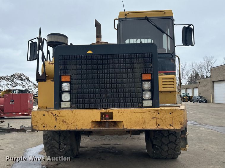 image for item FK1651 2000 Caterpillar D400E Series II articulated haul truck