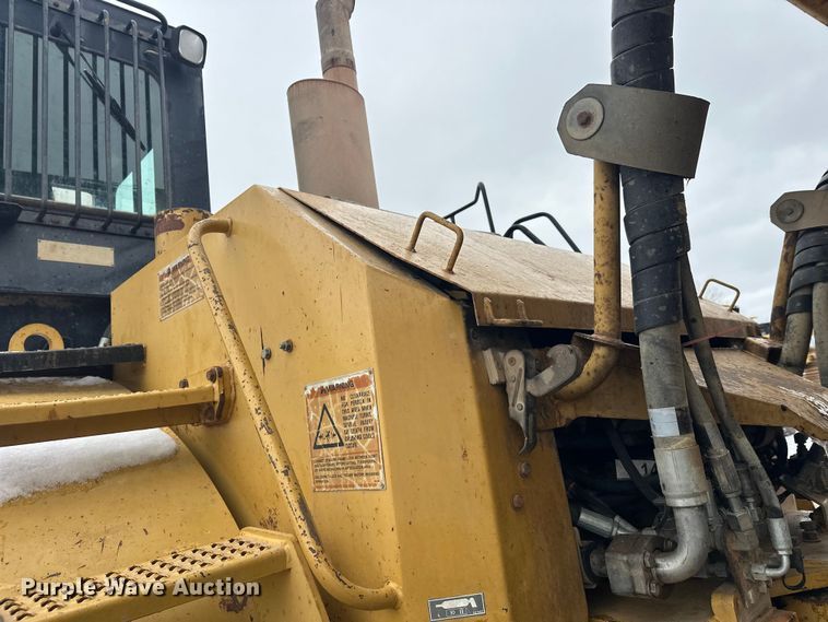 image for item FK1651 2000 Caterpillar D400E Series II articulated haul truck