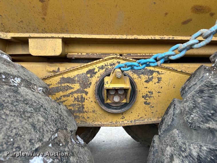 image for item FK1651 2000 Caterpillar D400E Series II articulated haul truck