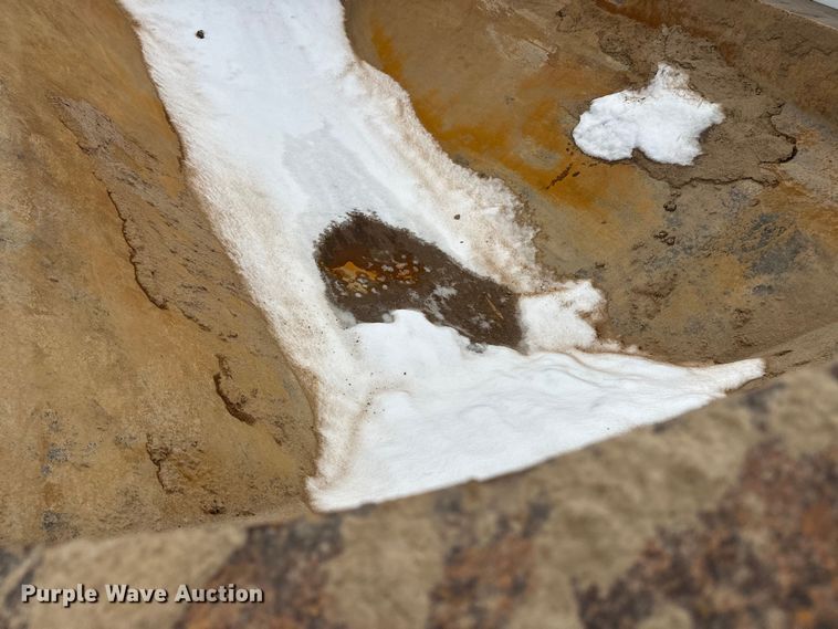 image for item FK1651 2000 Caterpillar D400E Series II articulated haul truck