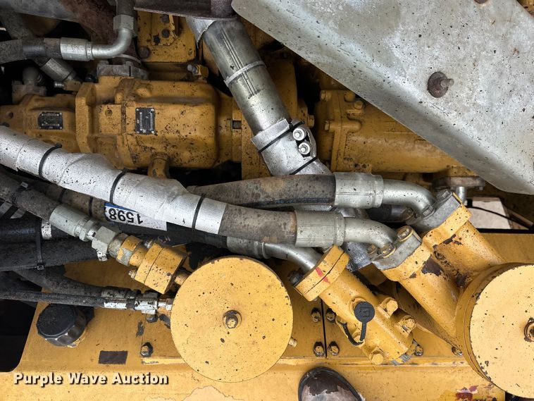 image for item FK1651 2000 Caterpillar D400E Series II articulated haul truck