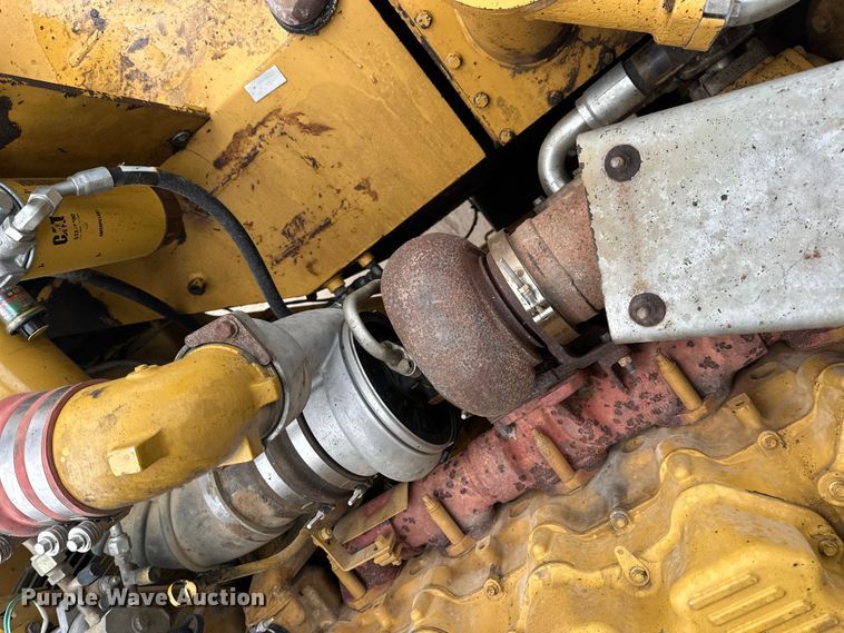 image for item FK1651 2000 Caterpillar D400E Series II articulated haul truck