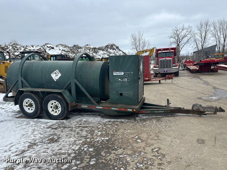 image for item FK1652 Fuel tank trailer