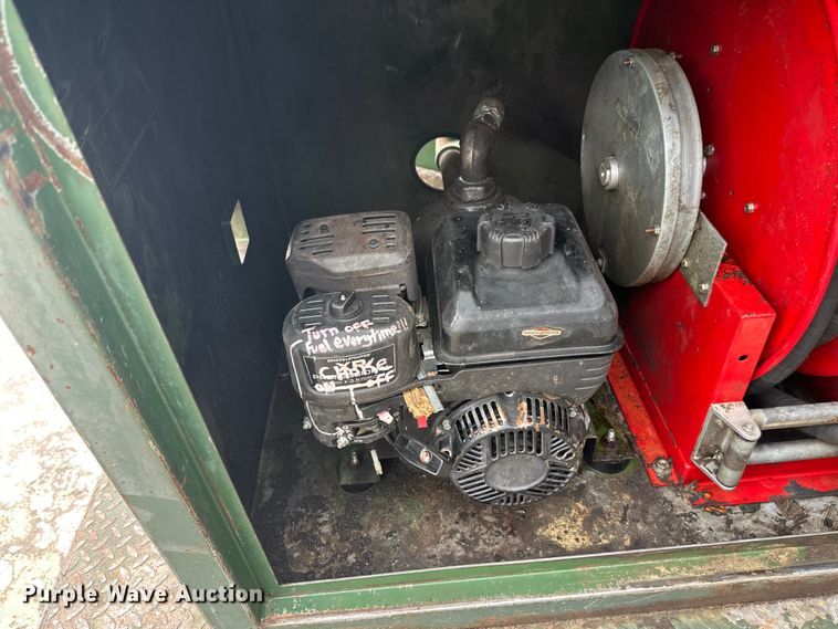 image for item FK1652 Fuel tank trailer