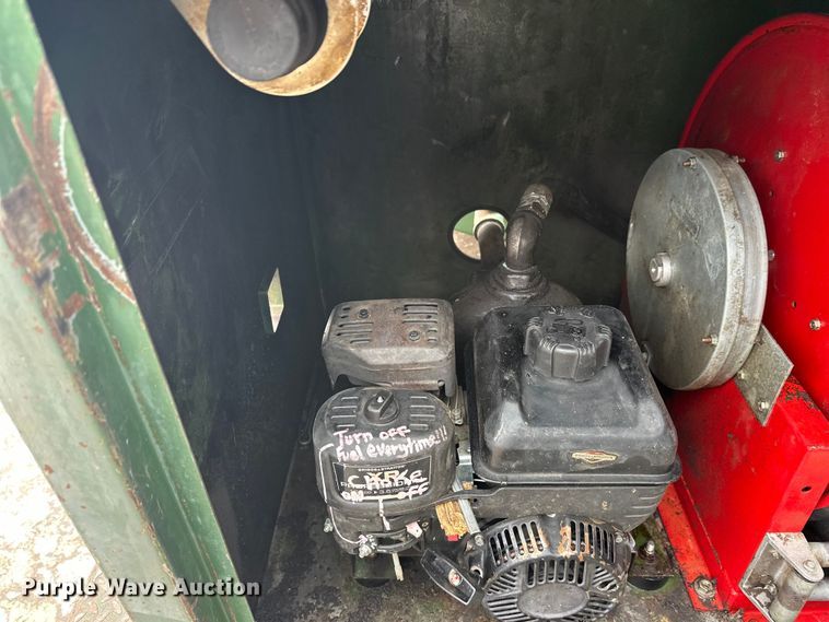 image for item FK1652 Fuel tank trailer