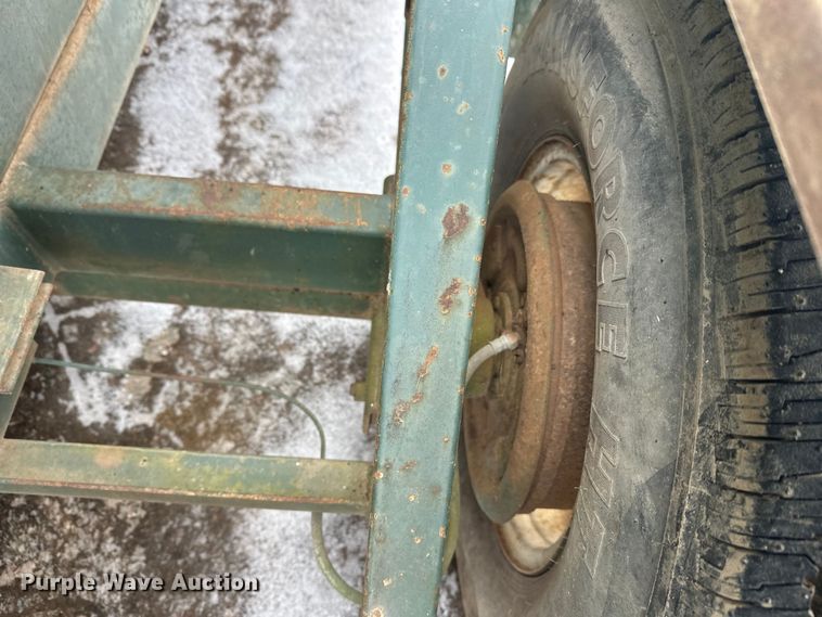 image for item FK1652 Fuel tank trailer