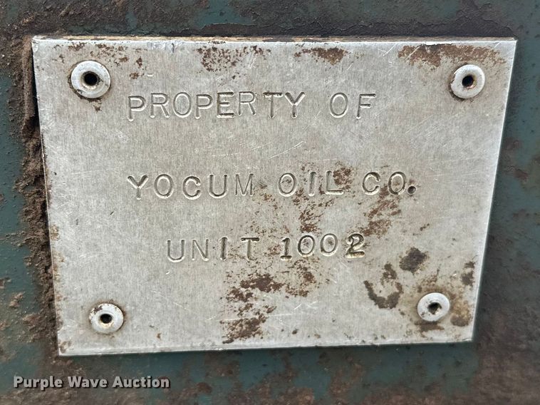 image for item FK1652 Fuel tank trailer