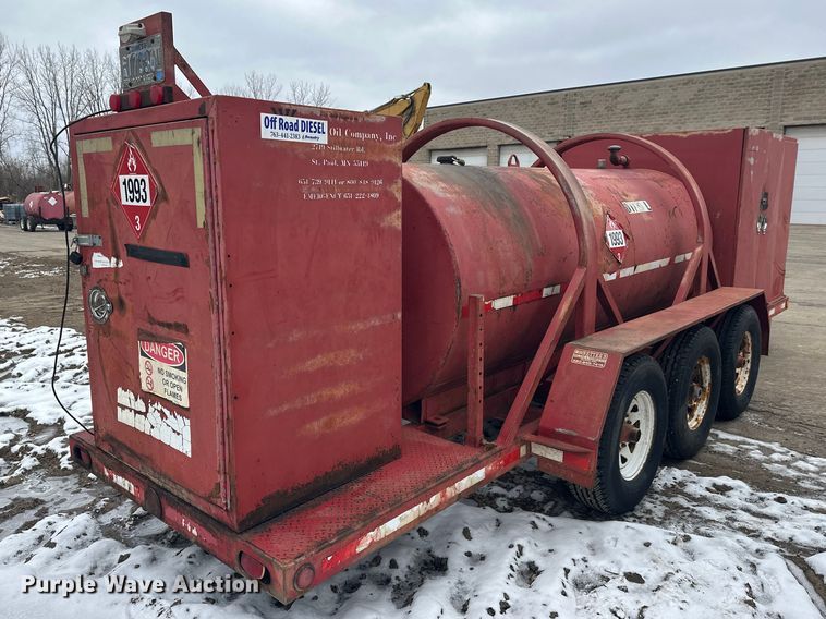 image for item FK1654 Fuel and lube trailer