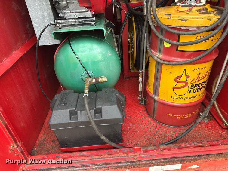 image for item FK1654 Fuel and lube trailer