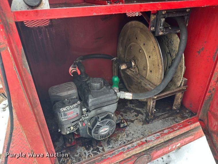 image for item FK1654 Fuel and lube trailer