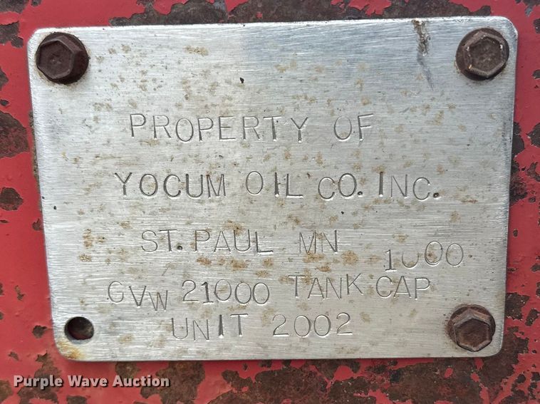 image for item FK1654 Fuel and lube trailer