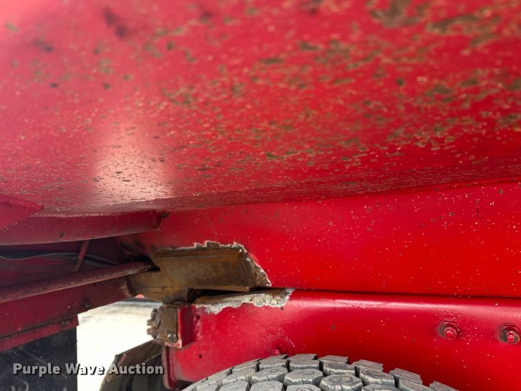 image for item FK1655 2006 Peterbilt 379 dump truck