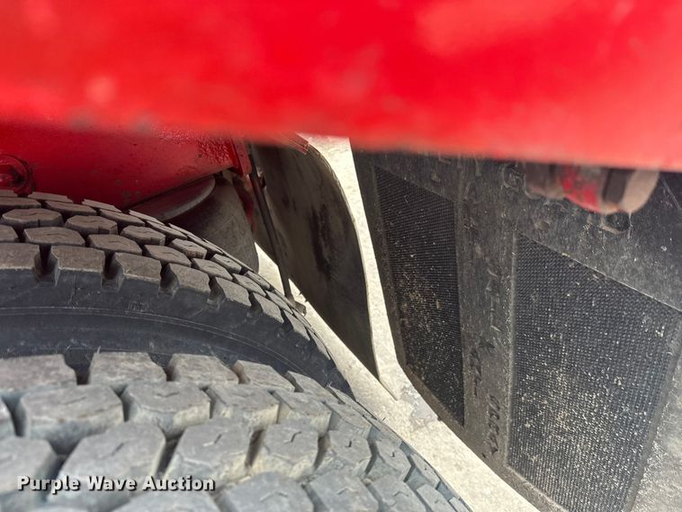 image for item FK1655 2006 Peterbilt 379 dump truck