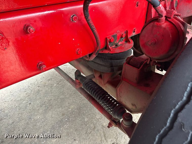 image for item FK1655 2006 Peterbilt 379 dump truck