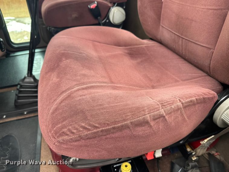 image for item FK1655 2006 Peterbilt 379 dump truck