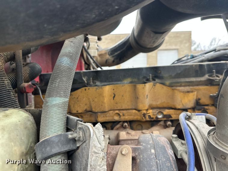 image for item FK1655 2006 Peterbilt 379 dump truck