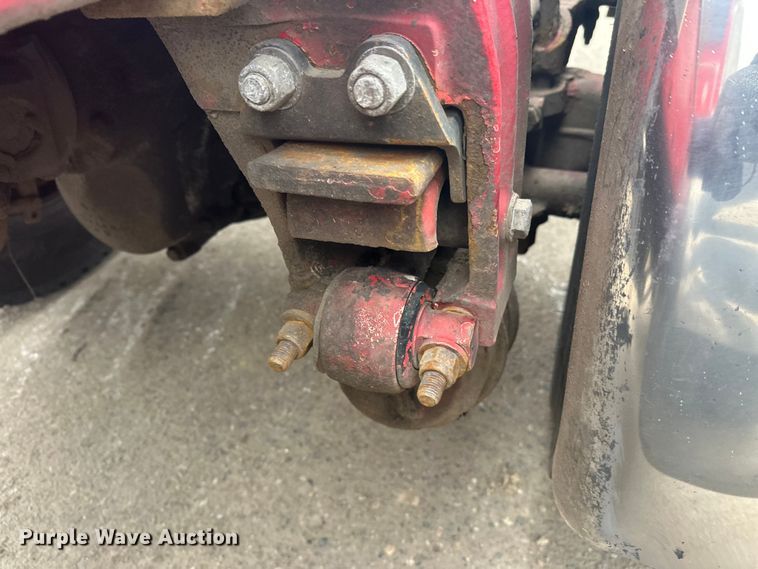 image for item FK1657 2003 Peterbilt 379 semi truck