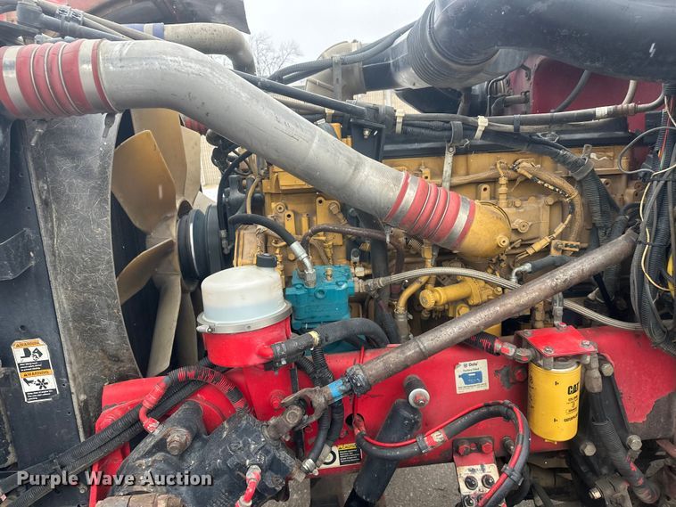 image for item FK1658 2006 Peterbilt 379 dump truck