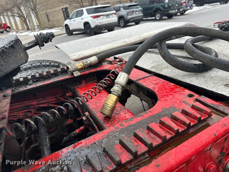 image for item FK1659 2007 Peterbilt 379 semi truck