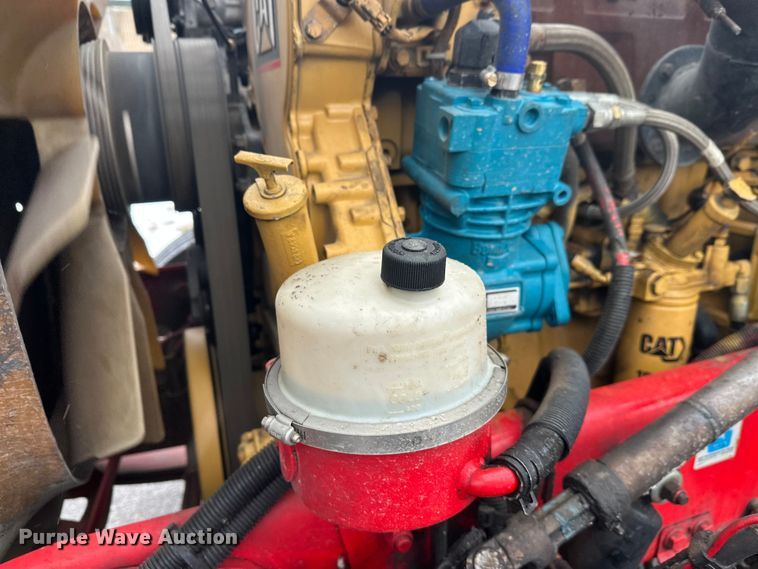 image for item FK1659 2007 Peterbilt 379 semi truck