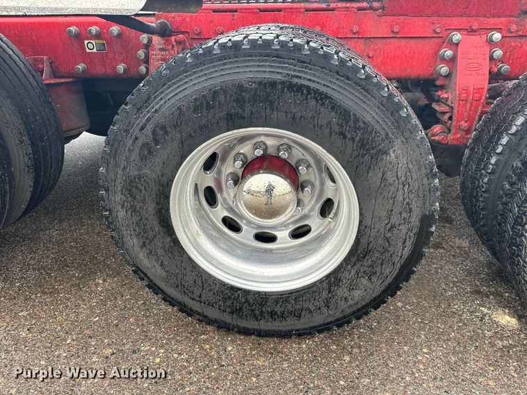 image for item FK1659 2007 Peterbilt 379 semi truck