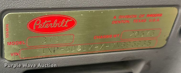image for item FK1659 2007 Peterbilt 379 semi truck