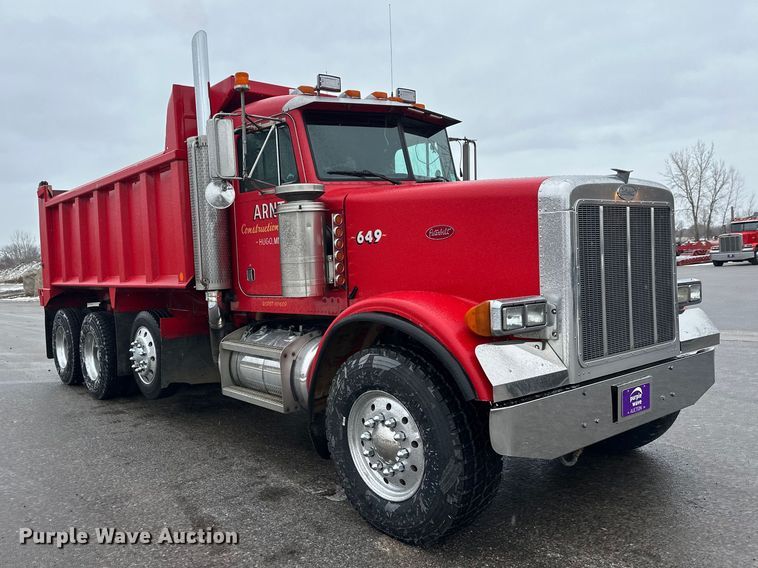 image for item FK1660 1995 Peterbilt 357 dump truck