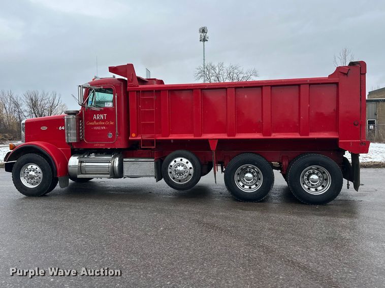 image for item FK1660 1995 Peterbilt 357 dump truck