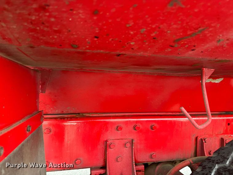 image for item FK1660 1995 Peterbilt 357 dump truck