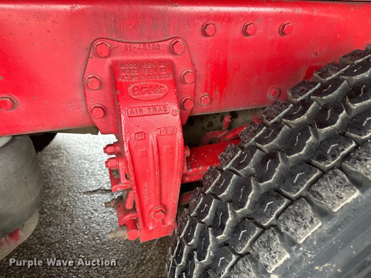 image for item FK1660 1995 Peterbilt 357 dump truck