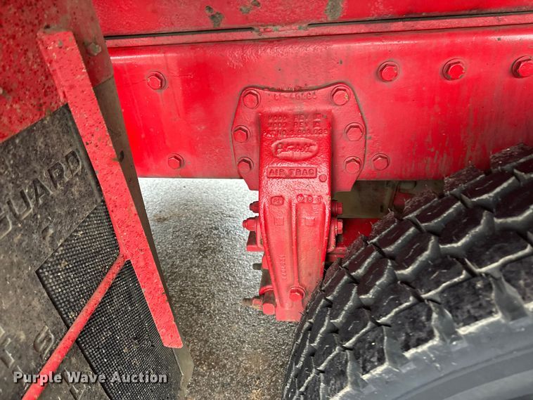 image for item FK1660 1995 Peterbilt 357 dump truck