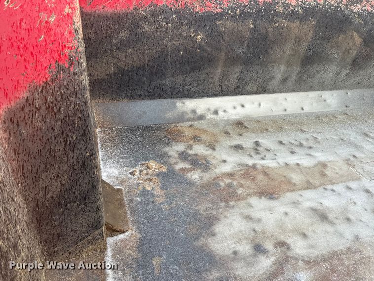 image for item FK1660 1995 Peterbilt 357 dump truck