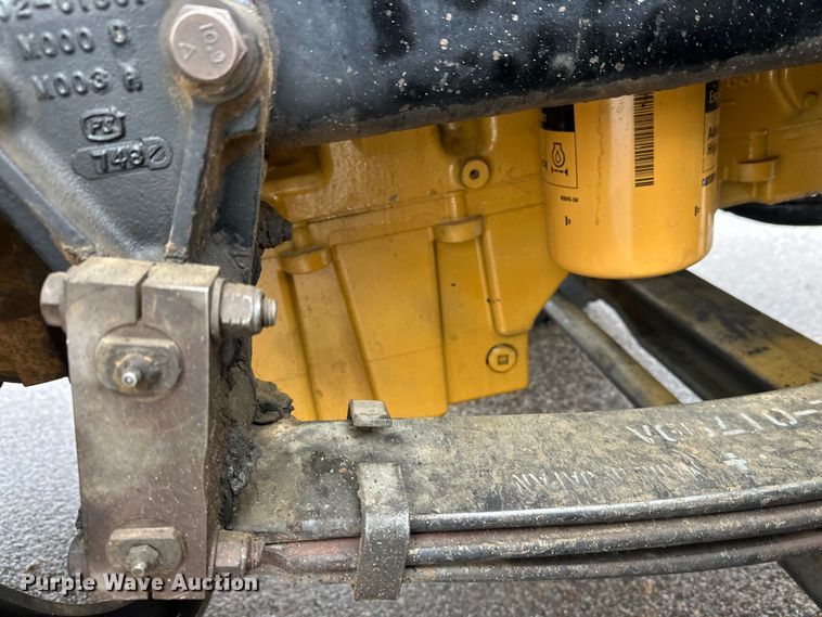 image for item FK1660 1995 Peterbilt 357 dump truck