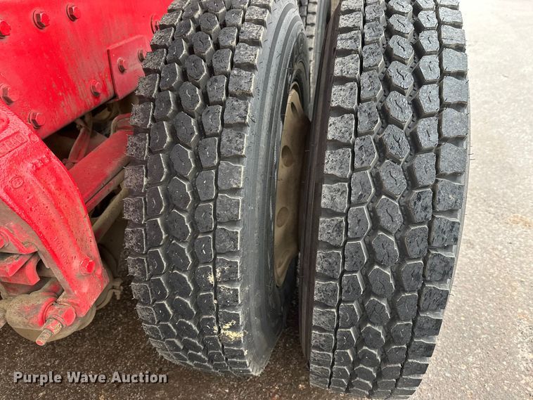 image for item FK1660 1995 Peterbilt 357 dump truck