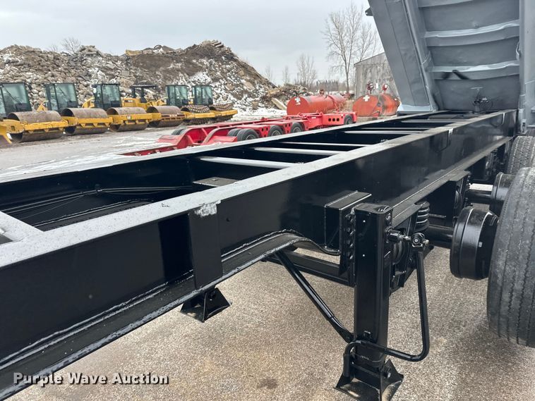 image for item FK1661 2002 Schien 29SD end dump trailer