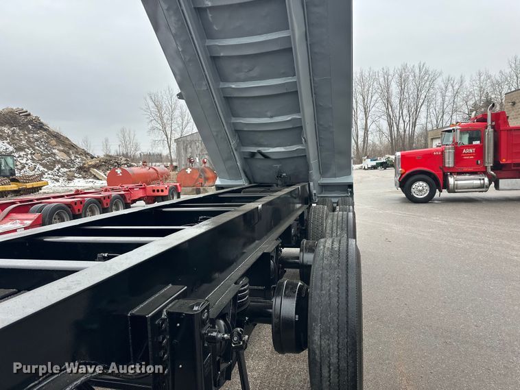 image for item FK1661 2002 Schien 29SD end dump trailer