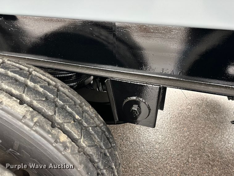 image for item FK1661 2002 Schien 29SD end dump trailer