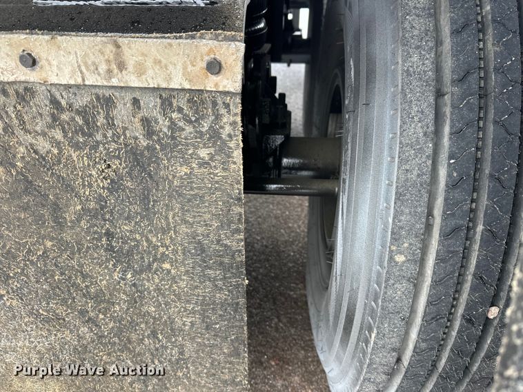 image for item FK1661 2002 Schien 29SD end dump trailer