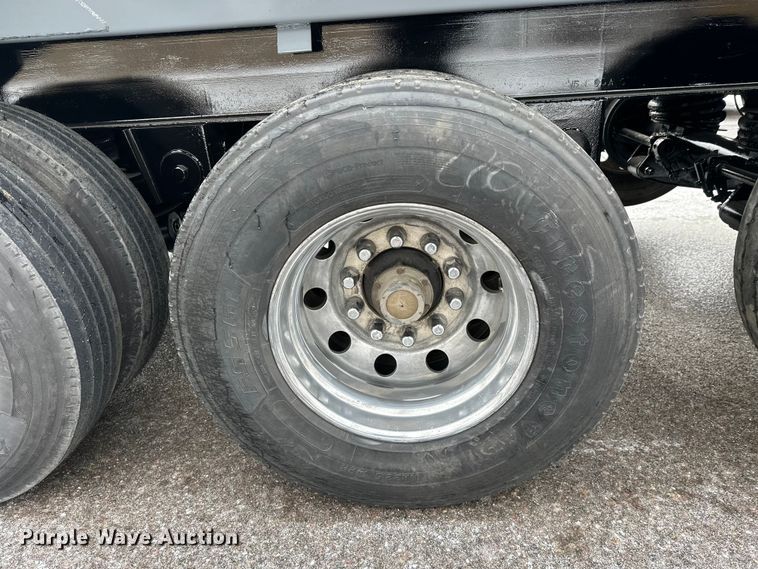 image for item FK1661 2002 Schien 29SD end dump trailer