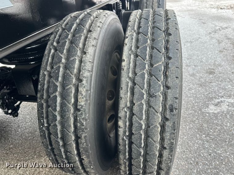 image for item FK1661 2002 Schien 29SD end dump trailer