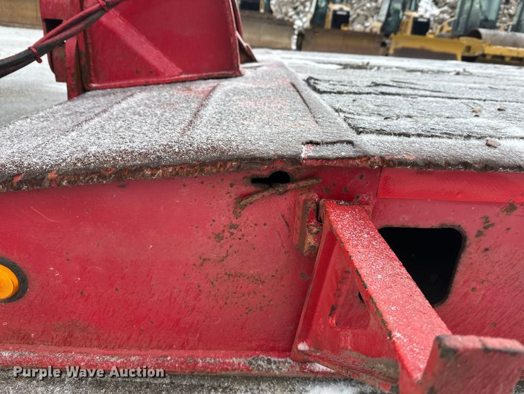 image for item FK1662 1990 Siebert 60T3A lowboy equipment trailer