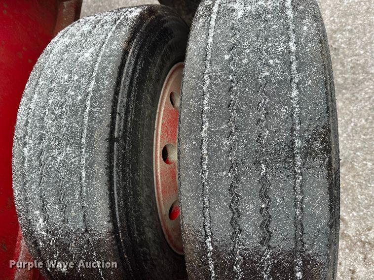 image for item FK1662 1990 Siebert 60T3A lowboy equipment trailer