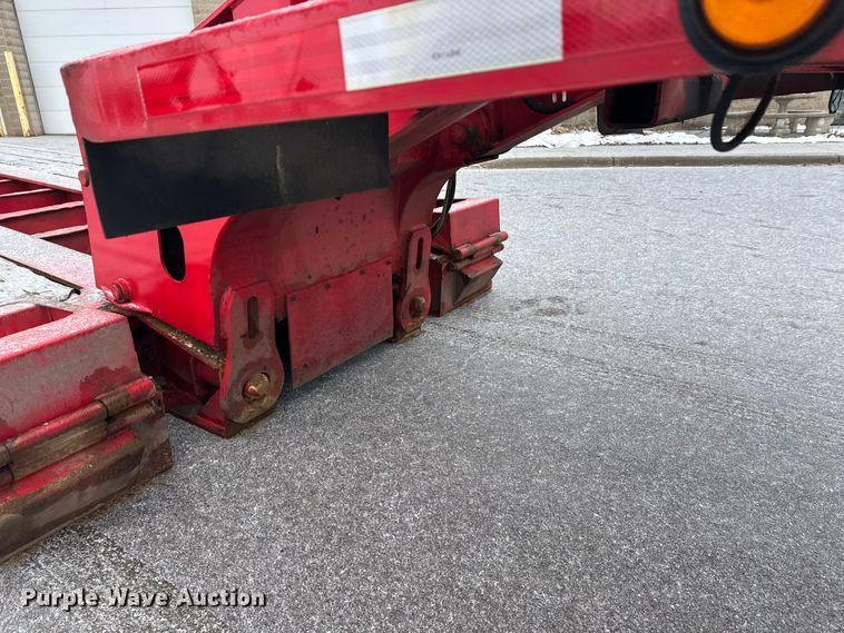 image for item FK1663 2012 Trail King Industries TK110HDGH533 lowboy equipment trailer