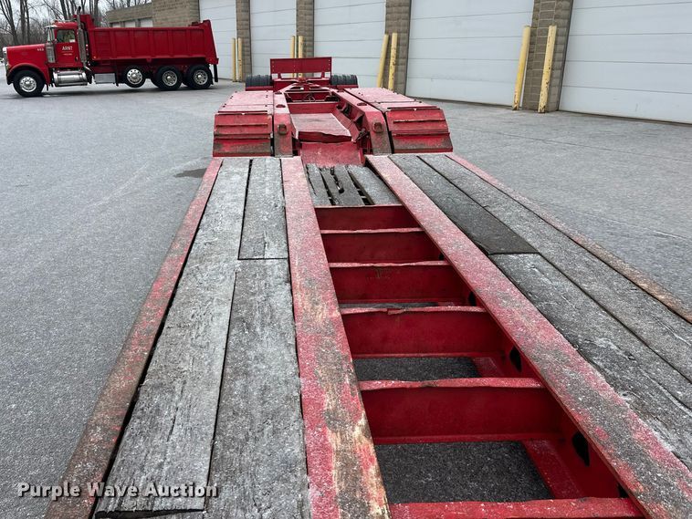 image for item FK1663 2012 Trail King Industries TK110HDGH533 lowboy equipment trailer