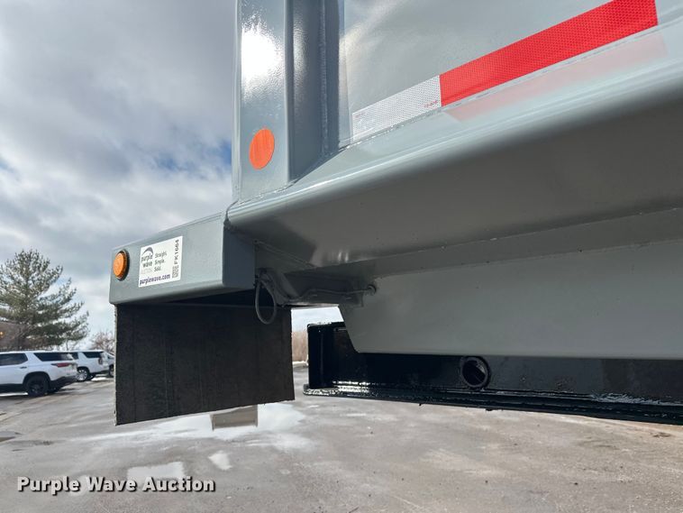 image for item FK1664 2005 Bibeau end dump trailer