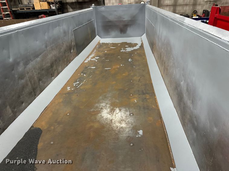 image for item FK1664 2005 Bibeau end dump trailer