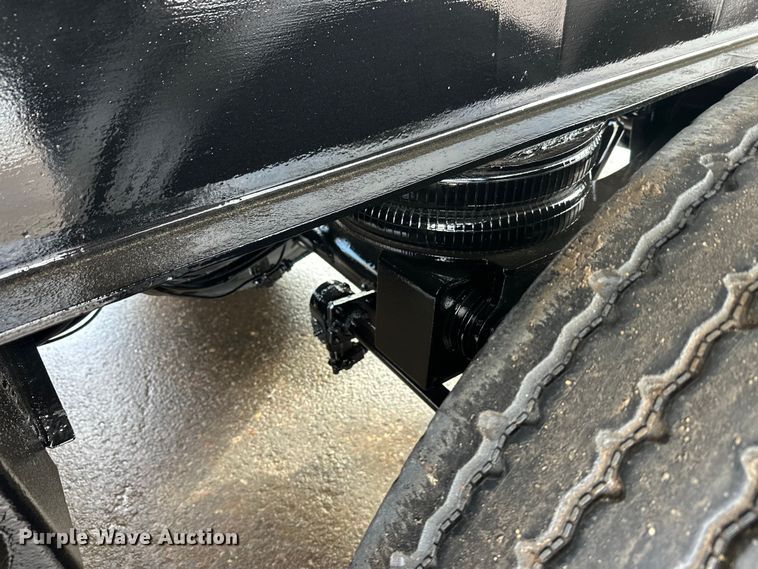 image for item FK1664 2005 Bibeau end dump trailer