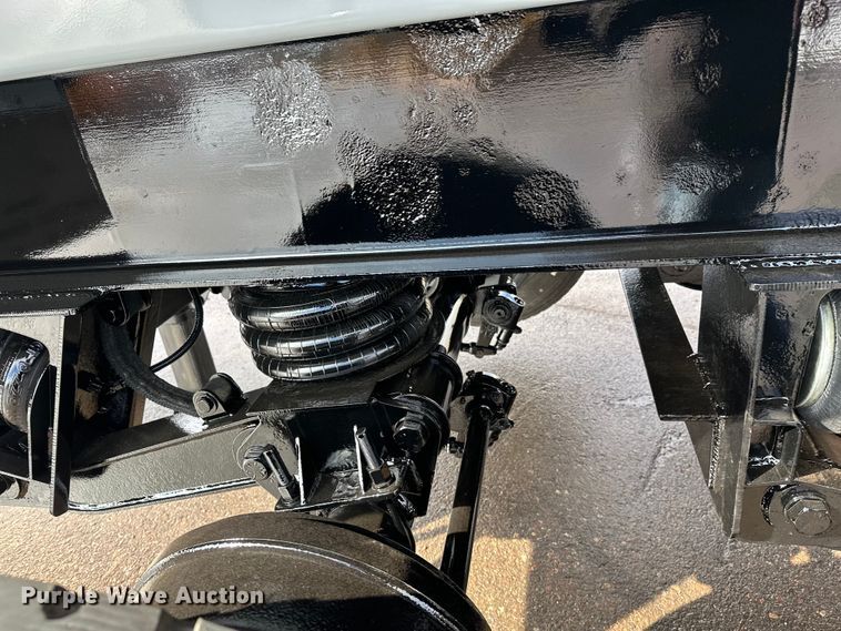 image for item FK1664 2005 Bibeau end dump trailer